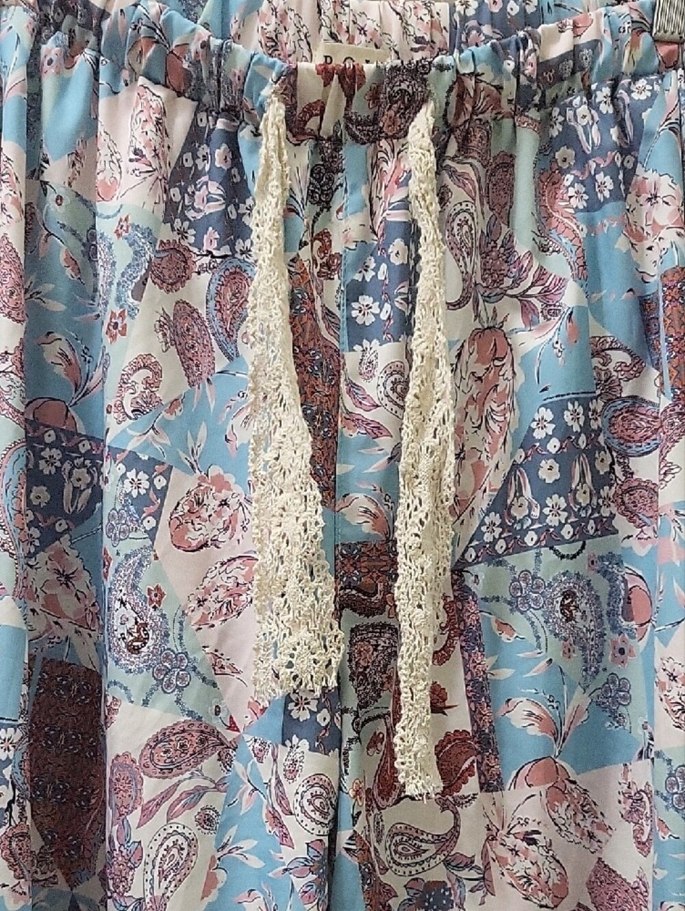 POL Women's Blue Paisley Balloon Jogger Pants Size Medium - Picture 3 of 14